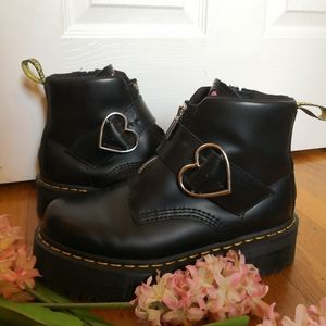 Dr.Martens Lazy Oaf Heart Buckle Platform boots